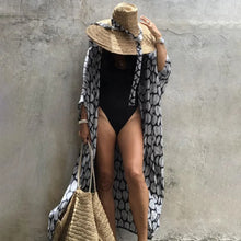 Load image into Gallery viewer, Palm Isle Kimono - Black
