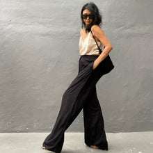 Load image into Gallery viewer, Luna Willow Trousers - Black
