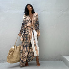 Load image into Gallery viewer, Coco Island Kimono - Apricot
